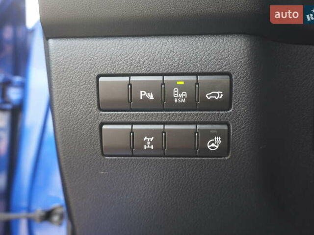 Синій Лексус НХ, об'ємом двигуна 2 л та пробігом 95 тис. км за 23500 $, фото 45 на Automoto.ua