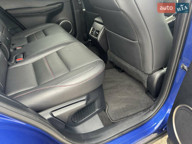 Синий Лексус НХ, объемом двигателя 2 л и пробегом 190 тыс. км за 19900 $, фото 12 на Automoto.ua