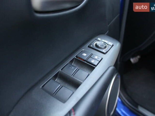 Синій Лексус НХ, об'ємом двигуна 2 л та пробігом 34 тис. км за 28990 $, фото 79 на Automoto.ua