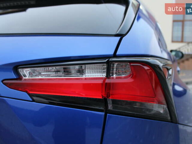 Синій Лексус НХ, об'ємом двигуна 2 л та пробігом 34 тис. км за 28990 $, фото 56 на Automoto.ua