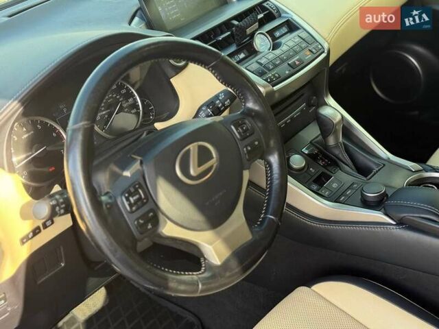 Синий Лексус НХ, объемом двигателя 2.49 л и пробегом 130 тыс. км за 22999 $, фото 8 на Automoto.ua