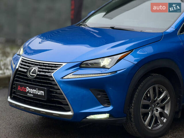 Синій Лексус НХ, об'ємом двигуна 2 л та пробігом 73 тис. км за 31500 $, фото 11 на Automoto.ua