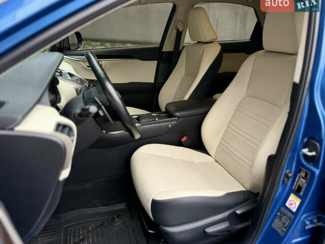 Синій Лексус НХ, об'ємом двигуна 2 л та пробігом 73 тис. км за 31500 $, фото 13 на Automoto.ua