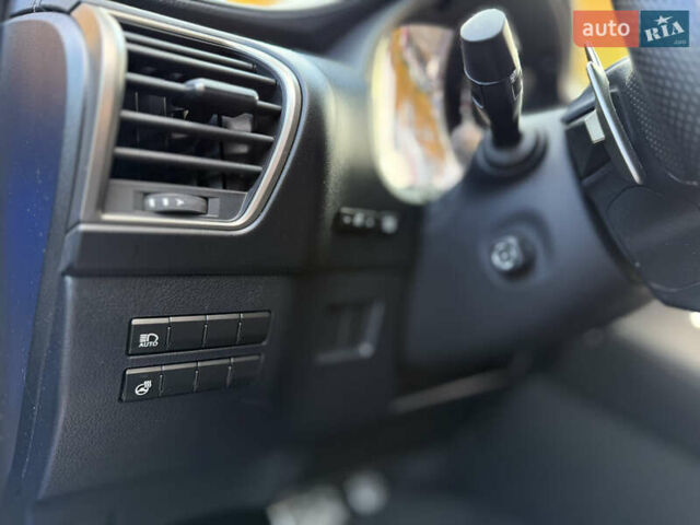 Синий Лексус НХ, объемом двигателя 2 л и пробегом 24 тыс. км за 27000 $, фото 23 на Automoto.ua