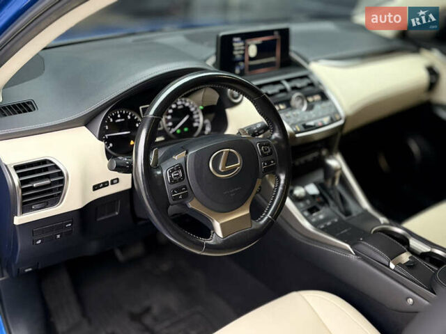 Синій Лексус НХ, об'ємом двигуна 2 л та пробігом 73 тис. км за 31500 $, фото 21 на Automoto.ua