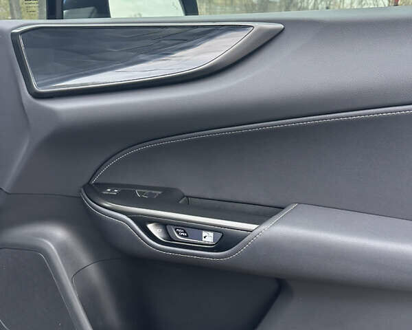 Синий Лексус НХ, объемом двигателя 2.49 л и пробегом 26 тыс. км за 47999 $, фото 27 на Automoto.ua