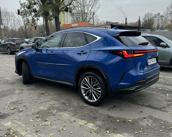 Синий Лексус НХ, объемом двигателя 2.5 л и пробегом 22 тыс. км за 52999 $, фото 3 на Automoto.ua