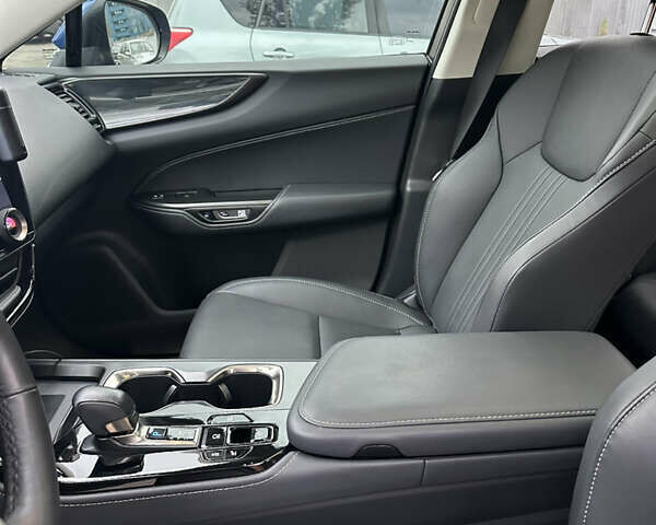 Синий Лексус НХ, объемом двигателя 2.5 л и пробегом 22 тыс. км за 52999 $, фото 16 на Automoto.ua