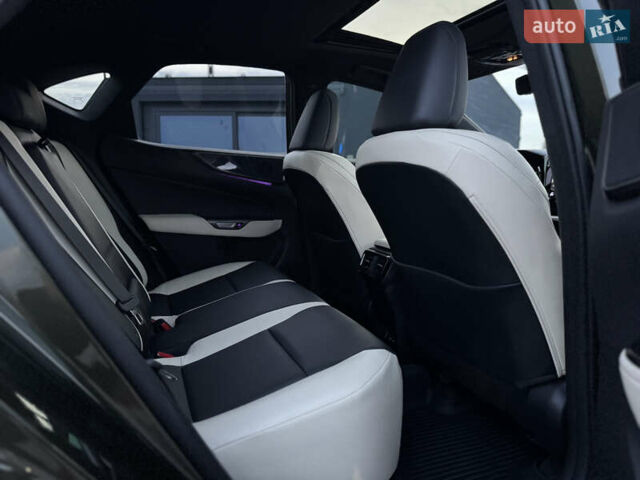 Зелений Лексус НХ, об'ємом двигуна 2.4 л та пробігом 98 тис. км за 39900 $, фото 41 на Automoto.ua