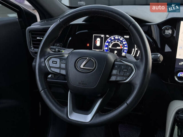 Зелений Лексус НХ, об'ємом двигуна 2.4 л та пробігом 98 тис. км за 39900 $, фото 26 на Automoto.ua