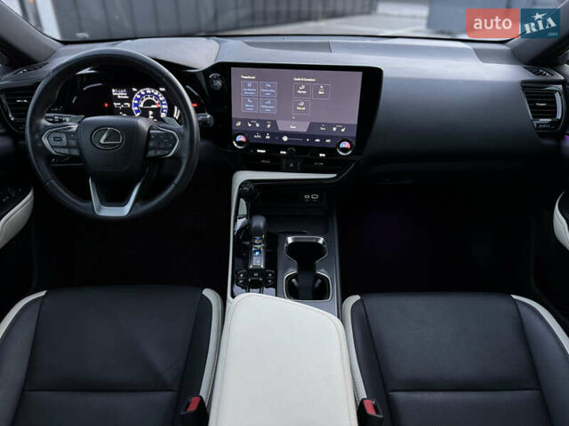 Зелений Лексус НХ, об'ємом двигуна 2.4 л та пробігом 98 тис. км за 39900 $, фото 25 на Automoto.ua