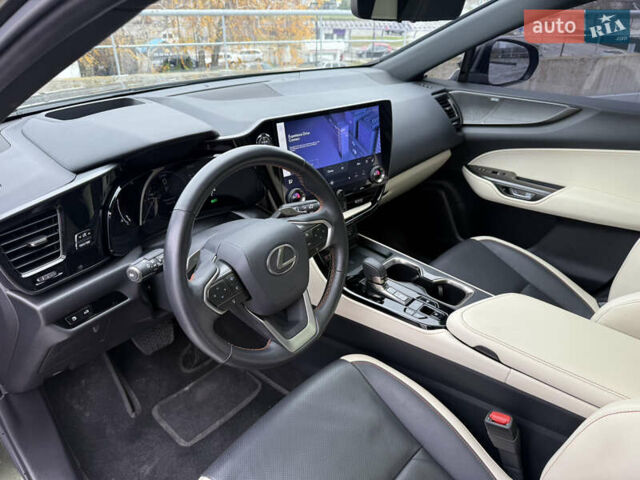 Зеленый Лексус НХ, объемом двигателя 2.49 л и пробегом 40 тыс. км за 59900 $, фото 13 на Automoto.ua