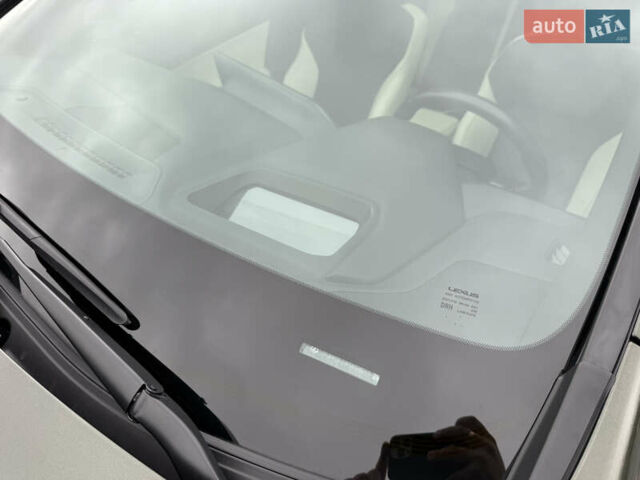 Зеленый Лексус НХ, объемом двигателя 2.49 л и пробегом 40 тыс. км за 59900 $, фото 17 на Automoto.ua