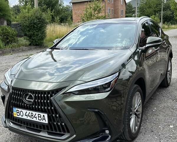 Зелений Лексус НХ, об'ємом двигуна 2.49 л та пробігом 37 тис. км за 61700 $, фото 7 на Automoto.ua