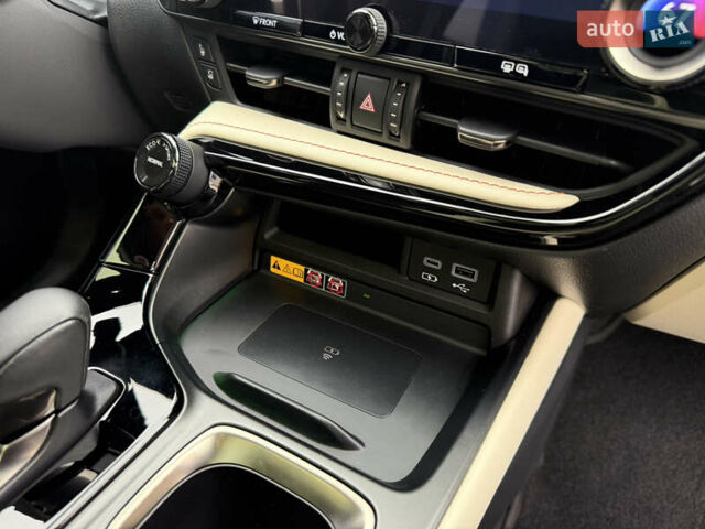 Зеленый Лексус НХ, объемом двигателя 2.49 л и пробегом 40 тыс. км за 59900 $, фото 15 на Automoto.ua