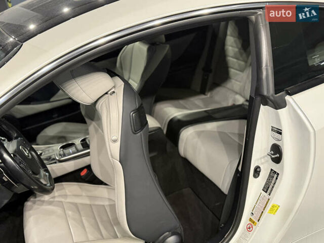 Белый Лексус РС, объемом двигателя 3.46 л и пробегом 120 тыс. км за 26990 $, фото 16 на Automoto.ua