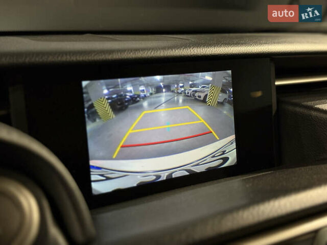 Белый Лексус РС, объемом двигателя 3.46 л и пробегом 120 тыс. км за 26990 $, фото 25 на Automoto.ua