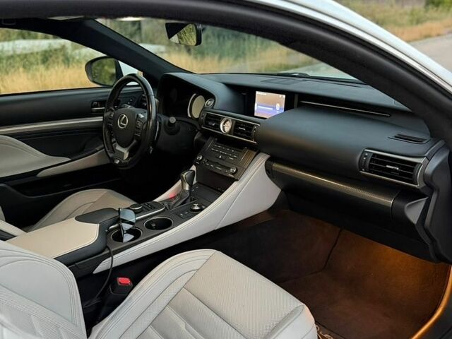 Белый Лексус РС, объемом двигателя 2 л и пробегом 119 тыс. км за 22500 $, фото 20 на Automoto.ua