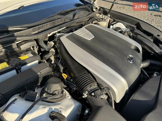 Білий Лексус РС, об'ємом двигуна 3.46 л та пробігом 59 тис. км за 26970 $, фото 57 на Automoto.ua
