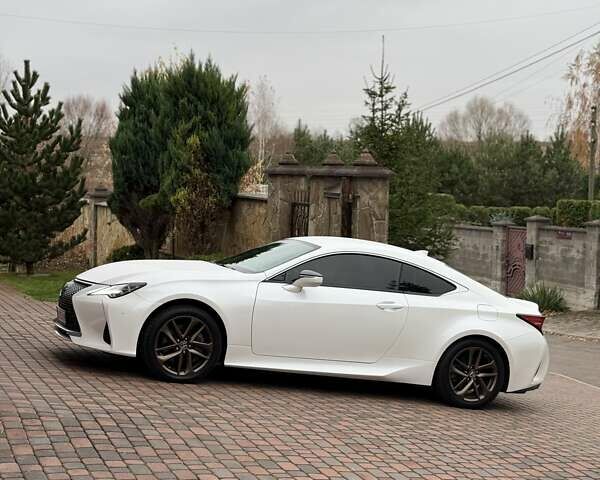 Білий Лексус РС, об'ємом двигуна 2 л та пробігом 70 тис. км за 25000 $, фото 8 на Automoto.ua