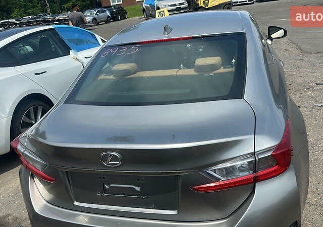 Бежевый Лексус РС, объемом двигателя 2 л и пробегом 100 тыс. км за 11900 $, фото 2 на Automoto.ua