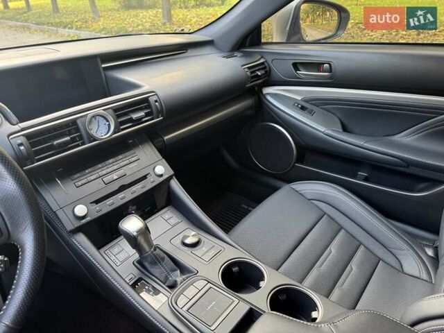 Бежевый Лексус РС, объемом двигателя 3.5 л и пробегом 135 тыс. км за 21300 $, фото 24 на Automoto.ua