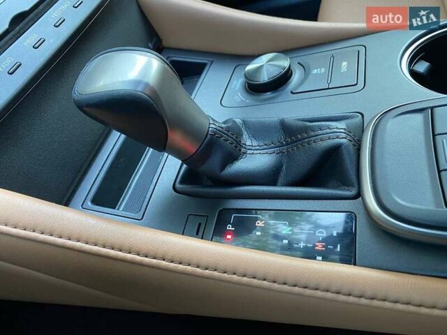 Черный Лексус РС, объемом двигателя 2 л и пробегом 85 тыс. км за 21900 $, фото 22 на Automoto.ua