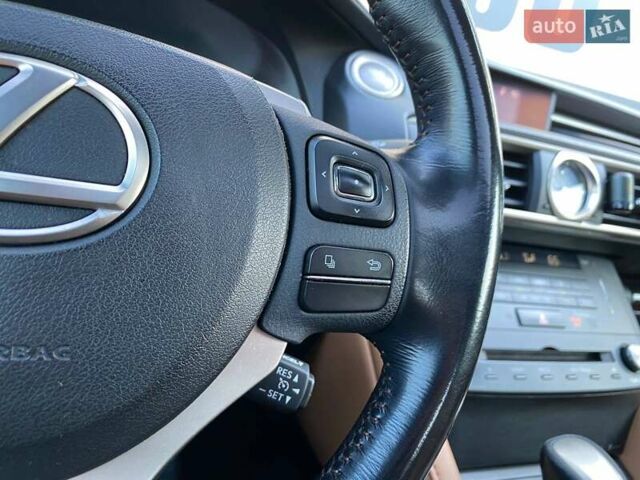 Черный Лексус РС, объемом двигателя 2 л и пробегом 85 тыс. км за 21900 $, фото 19 на Automoto.ua