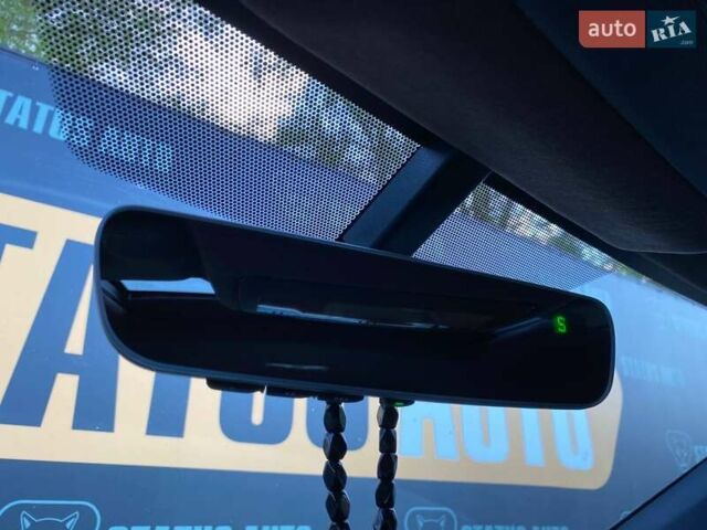 Черный Лексус РС, объемом двигателя 2 л и пробегом 85 тыс. км за 21900 $, фото 26 на Automoto.ua