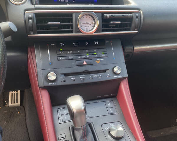 Лексус РС, объемом двигателя 2 л и пробегом 76 тыс. км за 24000 $, фото 16 на Automoto.ua