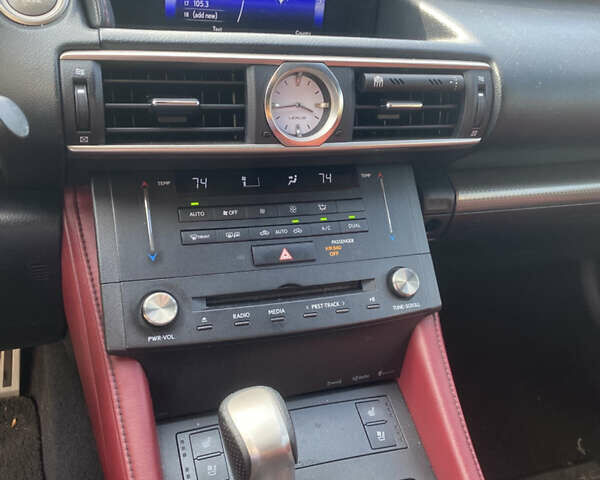 Лексус РС, объемом двигателя 2 л и пробегом 76 тыс. км за 24000 $, фото 12 на Automoto.ua