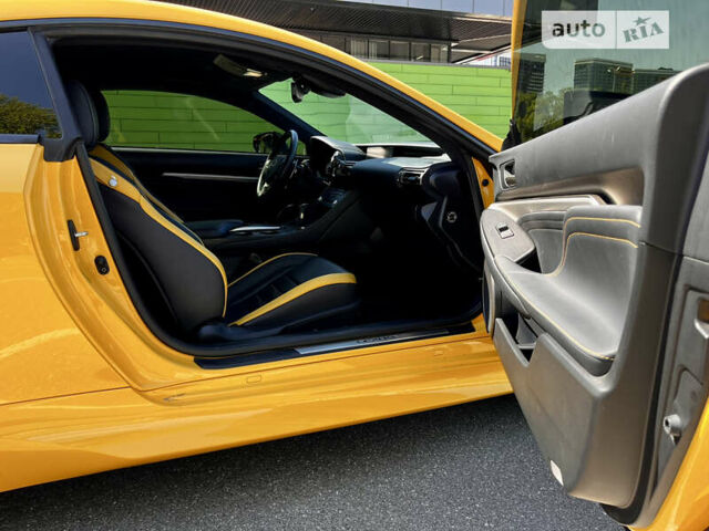 Желтый Лексус РС, объемом двигателя 2 л и пробегом 36 тыс. км за 39999 $, фото 50 на Automoto.ua