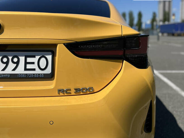 Желтый Лексус РС, объемом двигателя 2 л и пробегом 36 тыс. км за 39999 $, фото 25 на Automoto.ua