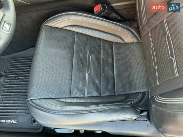 Серый Лексус РС, объемом двигателя 2 л и пробегом 130 тыс. км за 19500 $, фото 42 на Automoto.ua