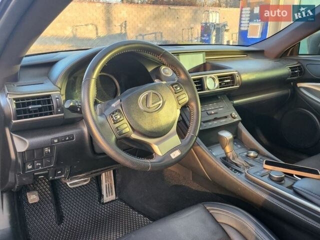 Серый Лексус РС, объемом двигателя 2 л и пробегом 140 тыс. км за 21500 $, фото 5 на Automoto.ua