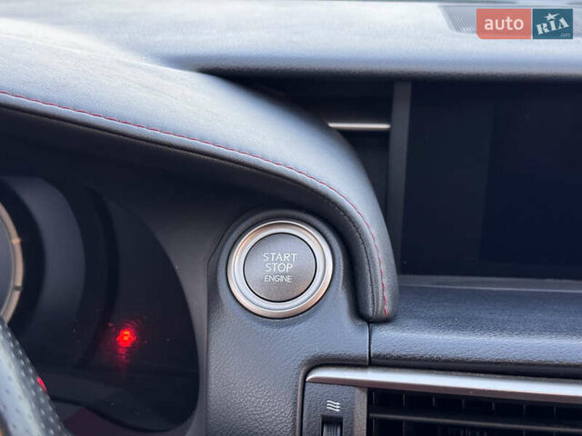 Сірий Лексус РС, об'ємом двигуна 2 л та пробігом 62 тис. км за 22999 $, фото 60 на Automoto.ua