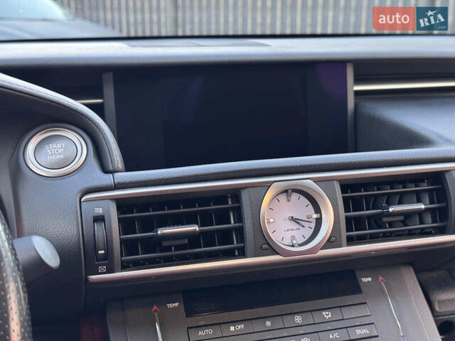 Серый Лексус РС, объемом двигателя 2 л и пробегом 62 тыс. км за 23850 $, фото 59 на Automoto.ua