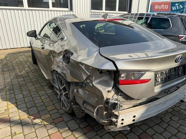 Серый Лексус РС, объемом двигателя 2 л и пробегом 62 тыс. км за 14000 $, фото 7 на Automoto.ua