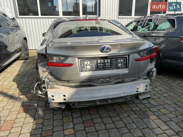Серый Лексус РС, объемом двигателя 2 л и пробегом 62 тыс. км за 14000 $, фото 6 на Automoto.ua