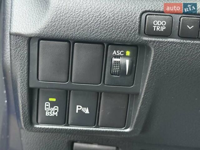 Синий Лексус РС, объемом двигателя 2 л и пробегом 58 тыс. км за 22900 $, фото 16 на Automoto.ua