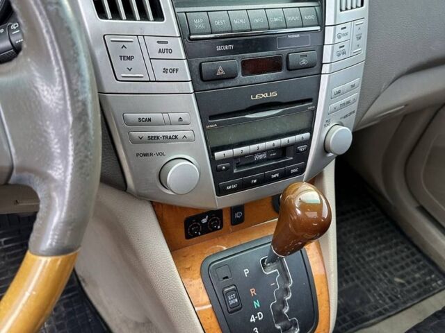 Черный Лексус РХ 350, объемом двигателя 3.5 л и пробегом 0 тыс. км за 12000 $, фото 5 на Automoto.ua