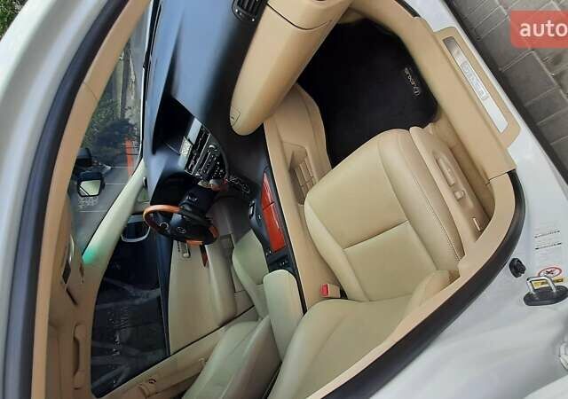 Белый Лексус РХ, объемом двигателя 3.5 л и пробегом 78 тыс. км за 19800 $, фото 13 на Automoto.ua