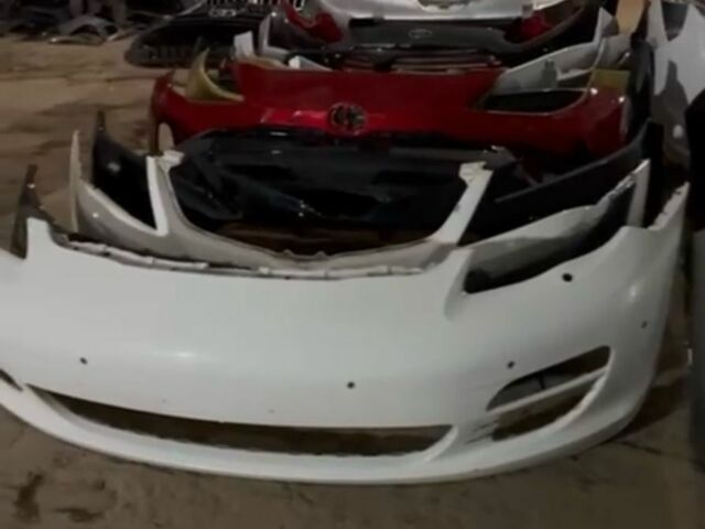 Білий Лексус РХ, об'ємом двигуна 0 л та пробігом 500 тис. км за 1500 $, фото 1 на Automoto.ua