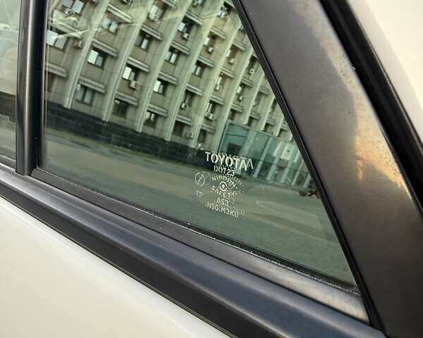 Белый Лексус РХ, объемом двигателя 3 л и пробегом 51 тыс. км за 10500 $, фото 33 на Automoto.ua