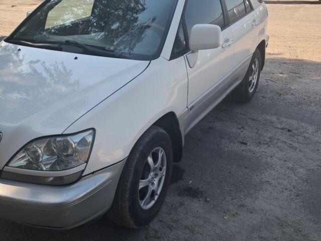 Белый Лексус РХ, объемом двигателя 3 л и пробегом 3 тыс. км за 3497 $, фото 2 на Automoto.ua