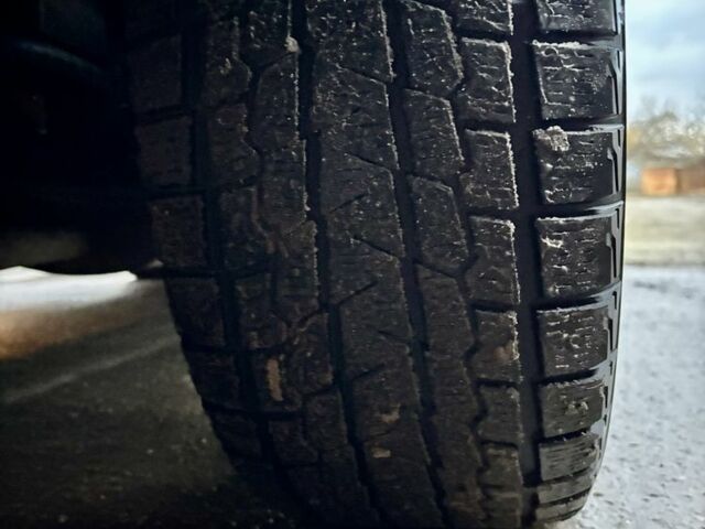 Белый Лексус РХ, объемом двигателя 3.3 л и пробегом 239 тыс. км за 8800 $, фото 22 на Automoto.ua