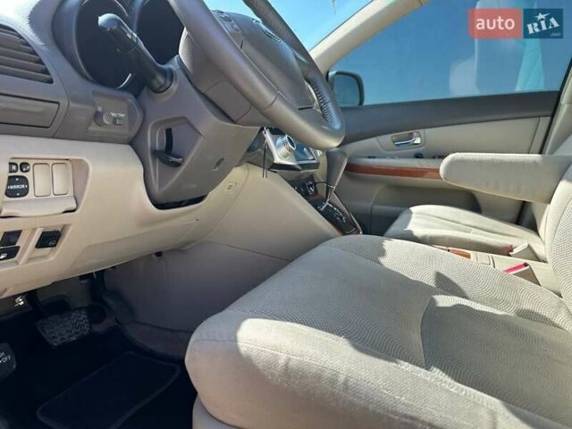 Белый Лексус РХ, объемом двигателя 3.3 л и пробегом 272 тыс. км за 7700 $, фото 10 на Automoto.ua