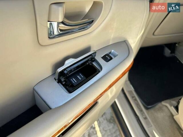 Белый Лексус РХ, объемом двигателя 3.3 л и пробегом 272 тыс. км за 7700 $, фото 11 на Automoto.ua