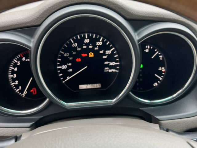 Білий Лексус РХ, об'ємом двигуна 3.3 л та пробігом 280 тис. км за 10500 $, фото 21 на Automoto.ua