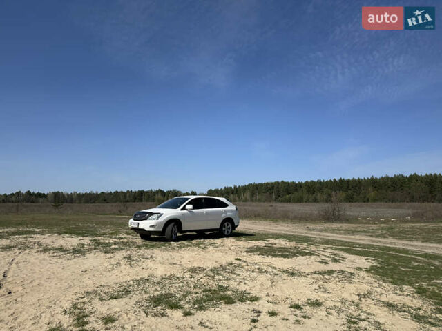 Белый Лексус РХ, объемом двигателя 3.31 л и пробегом 271 тыс. км за 8999 $, фото 7 на Automoto.ua